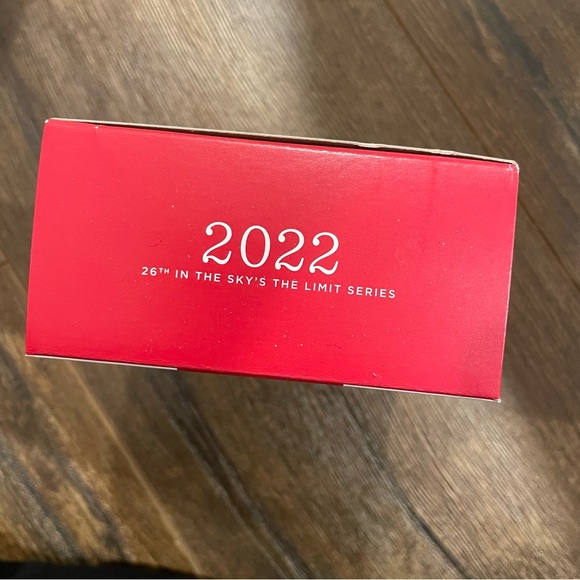 Hallmark Keepsake Ornament 2022 - Republic RC-3 Seabee Sky's the Limit Series - Picture 2 of 4